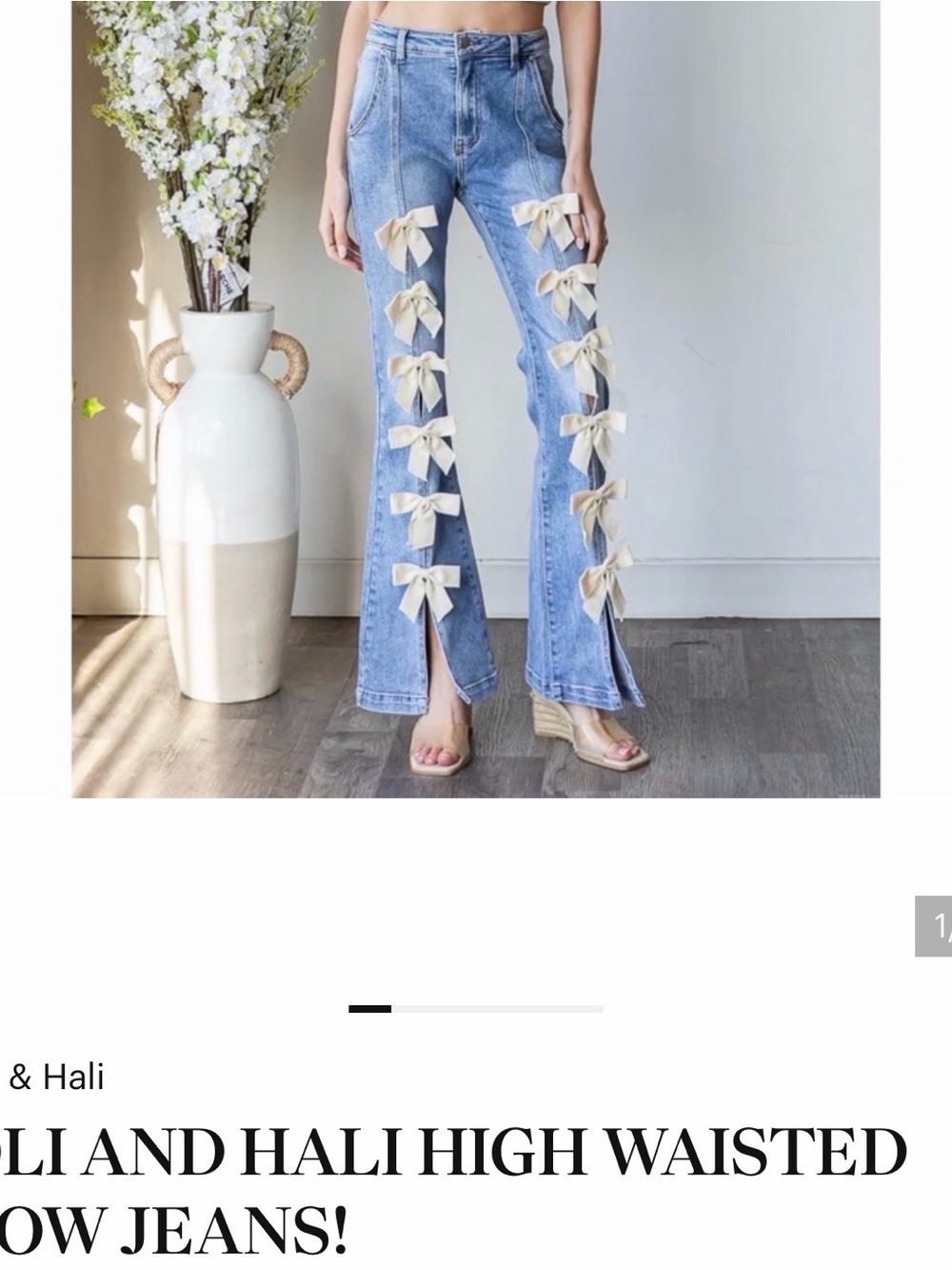 Oli & Hali nwot High-Waisted Light Blue Jeans with Bow Details large